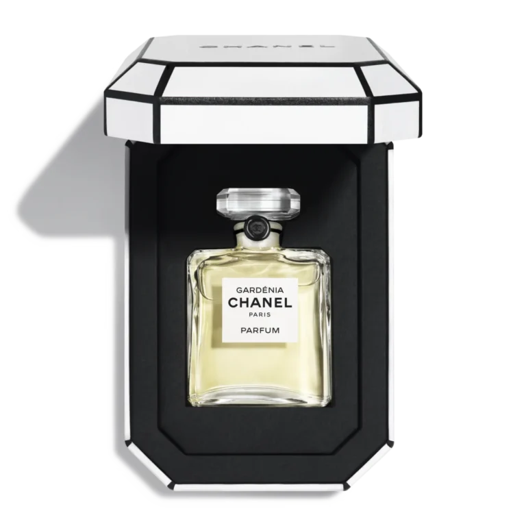 CHANEL Gardenia Extrait De Parfum Case Floral Bouquet Intense