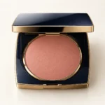 AI-generated illustration of Estée Lauder The Sculpting Blush Powder Blush; actual packaging may differ.