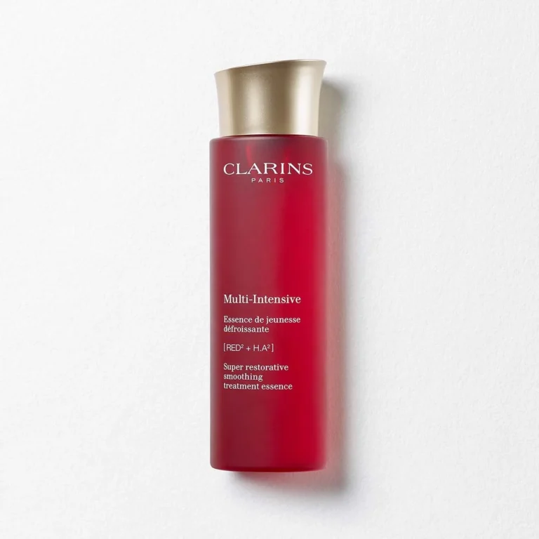 Clarins Super Restorative Smoothing Treatment Essence