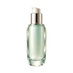 AI-generated illustration of La Mer The Brilliance Brightening Essence; actual packaging may differ.